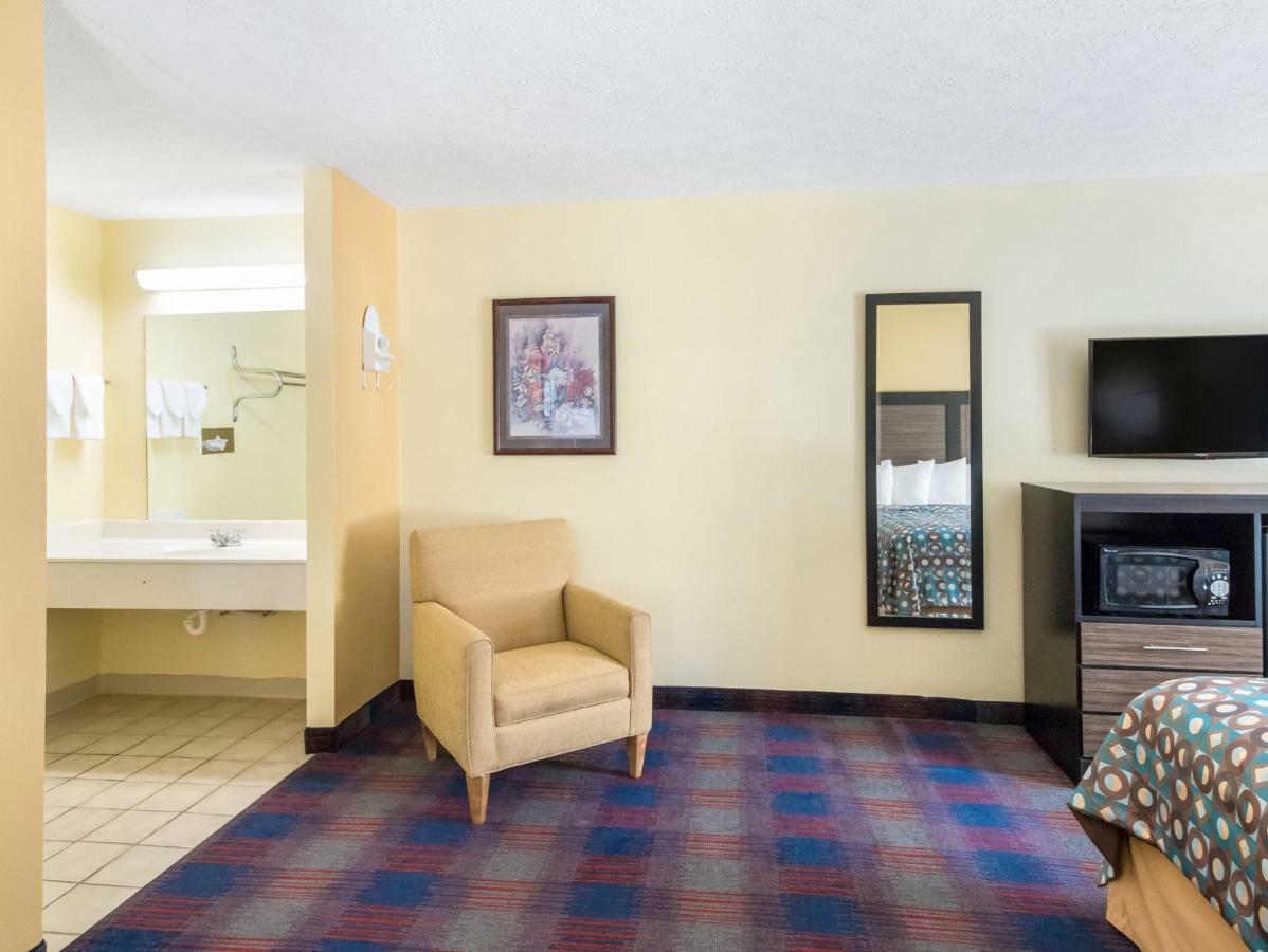 Americas Best Value Inn - Clayton Exterior foto